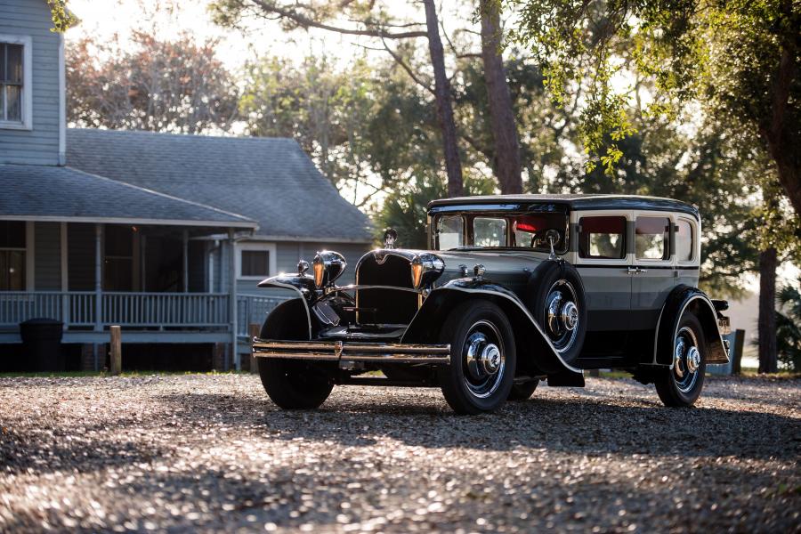  Ruxton Model C Sedan 1930 года  (фото 12 из 34)